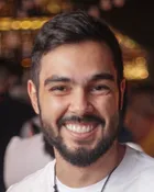 Retrato de Davi Carneiro